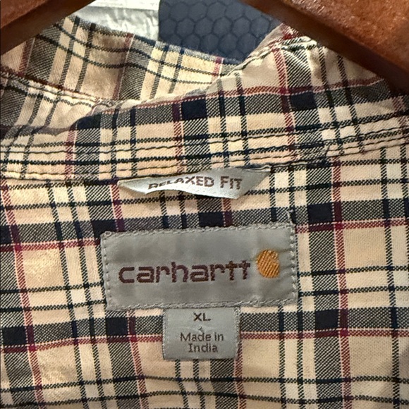 Men's Carhartt  Plaid Short Sleeve Shirt - Picture 2 of 4